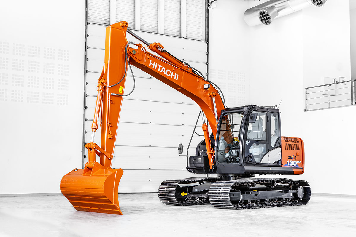 Escavatore Hitachi 130